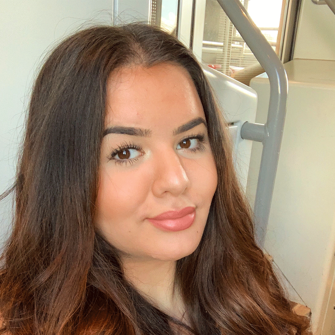 Porträtt på Damiana Sabah