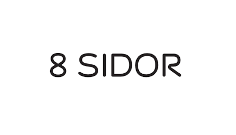 Svart text "8 SIDOR" mot vit bakgrund, med ett rundat, modernt teckensnitt.