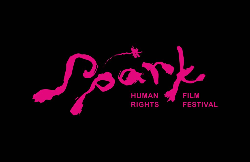 Rosa text ”Spark Human Rights Film Festival” på svart bakgrund; ”Spark” i form av en tänd tändsats.