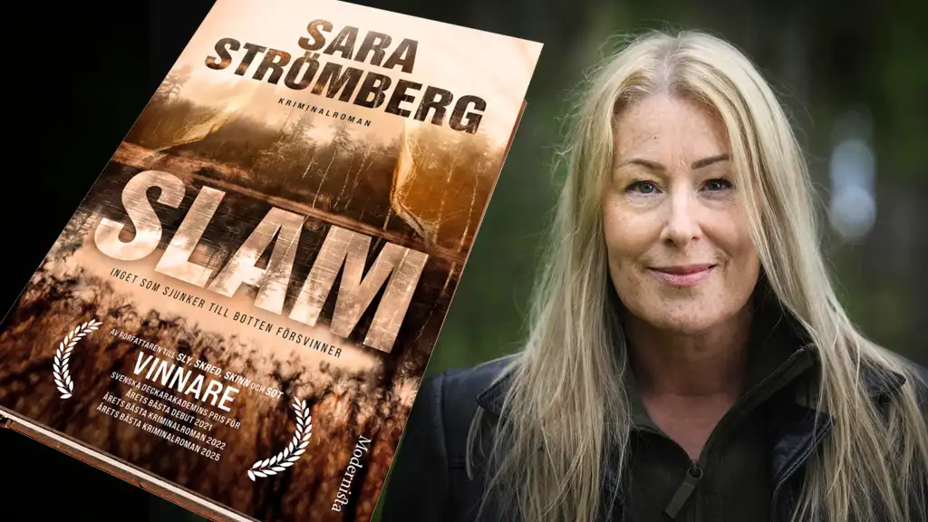 En kvinna med långt blont hår bredvid en bok med titeln ”SLAM” av Sara Strömberg, med en skog i bakgrunden.